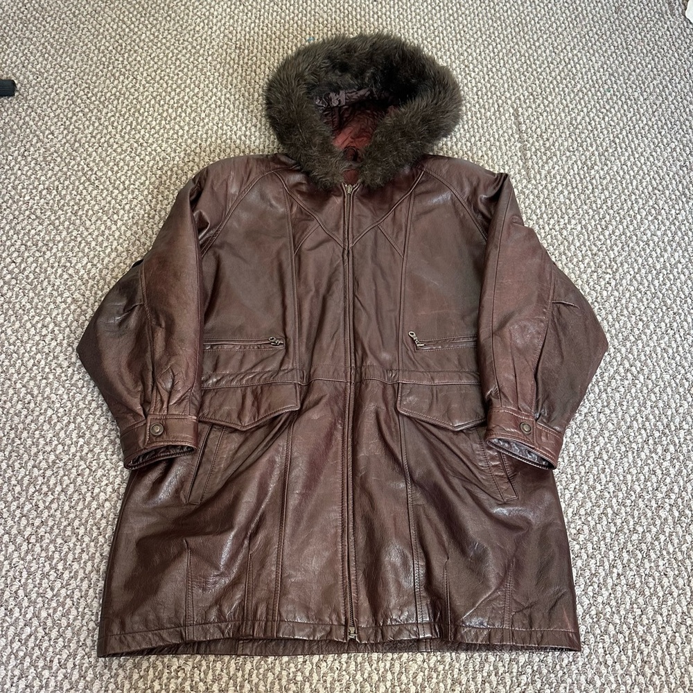 Vintage Adventure Bound Wilsons Leather Fur Hood Leather Coat Women’s XL Maroon